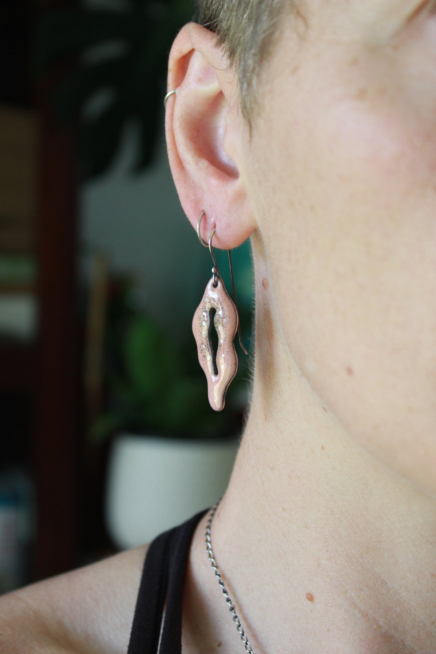 Vulva Dangles