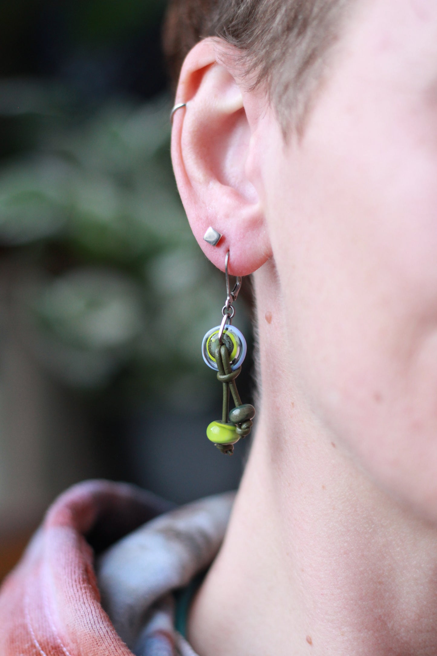 Earth and air dangles