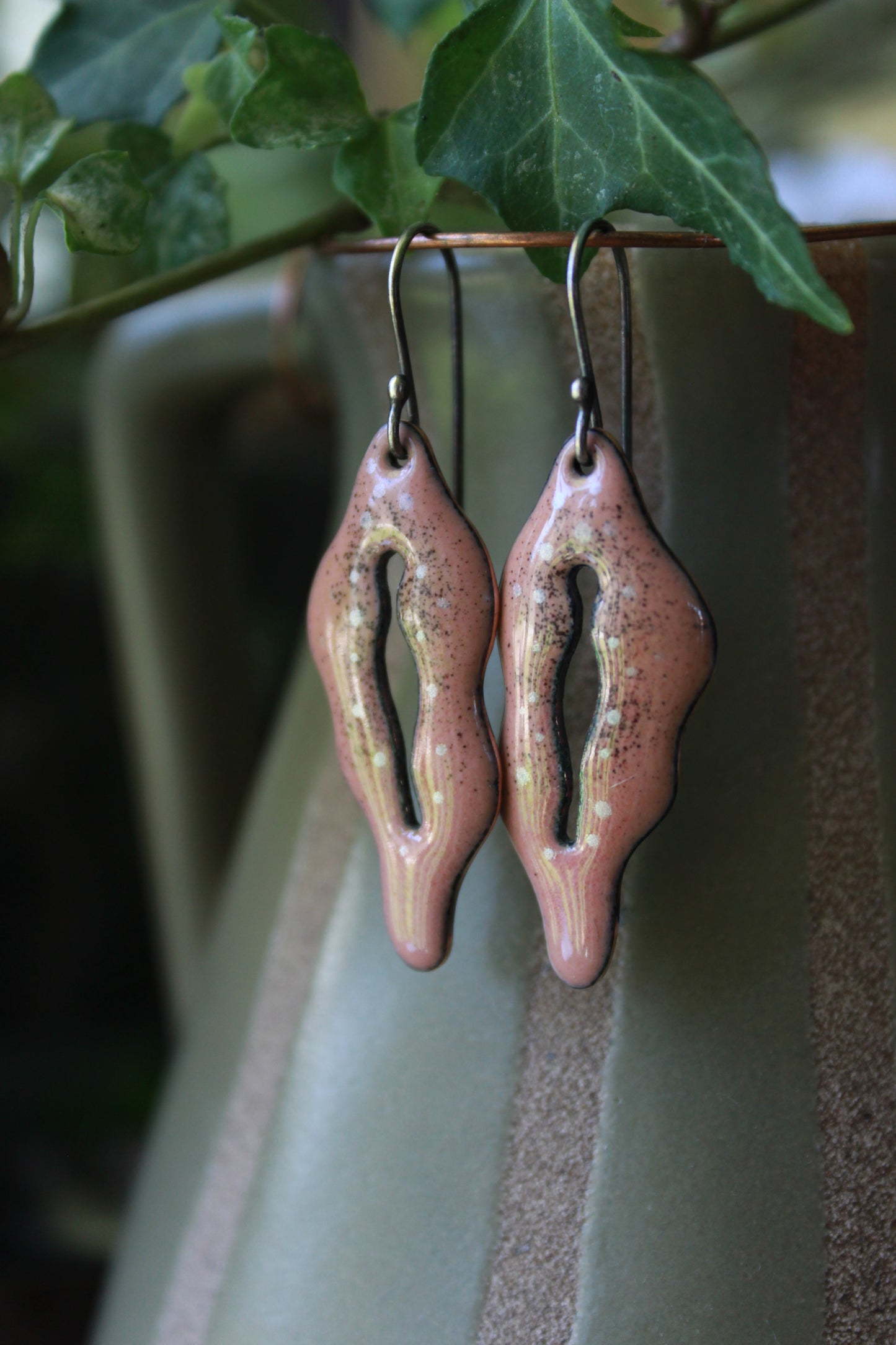 Vulva Dangles