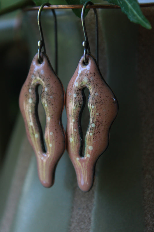 Vulva Dangles