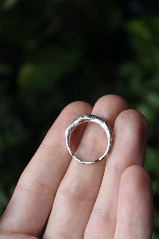 Recycled Silver Textured Ring M/6.5